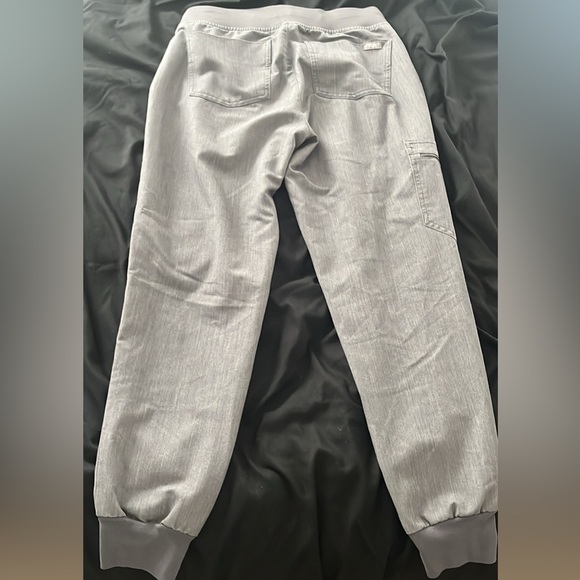 XS/P graphite figs joggers - Picture 2 of 2